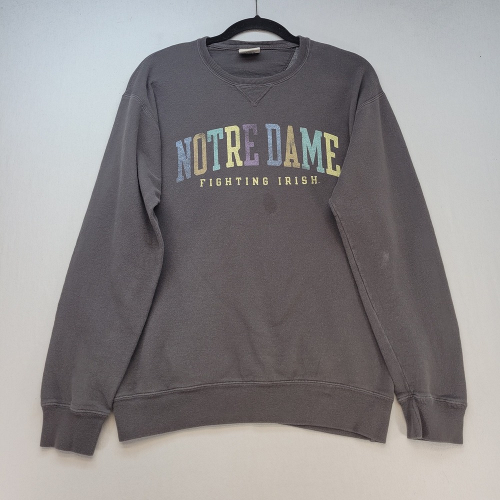 ComfortWash Sweatshirt Men Small Gray Notre Dame Fighting Irish Graphic Crewneck
